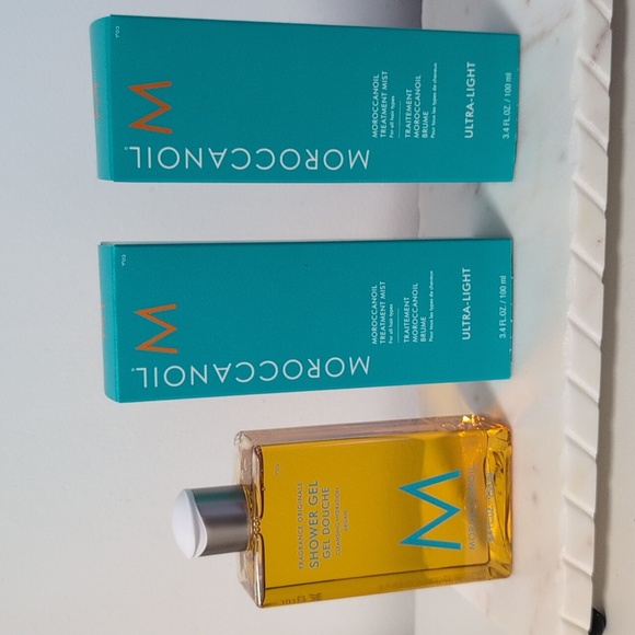 Moroccanoil Orange Shower Gel and 2 Blue Treatment Mist